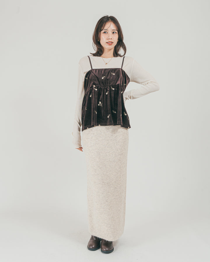 ［SET］Flower刺繍 ベロアペプラムキャミ + モヘア Narrowニットスカート（2SET）