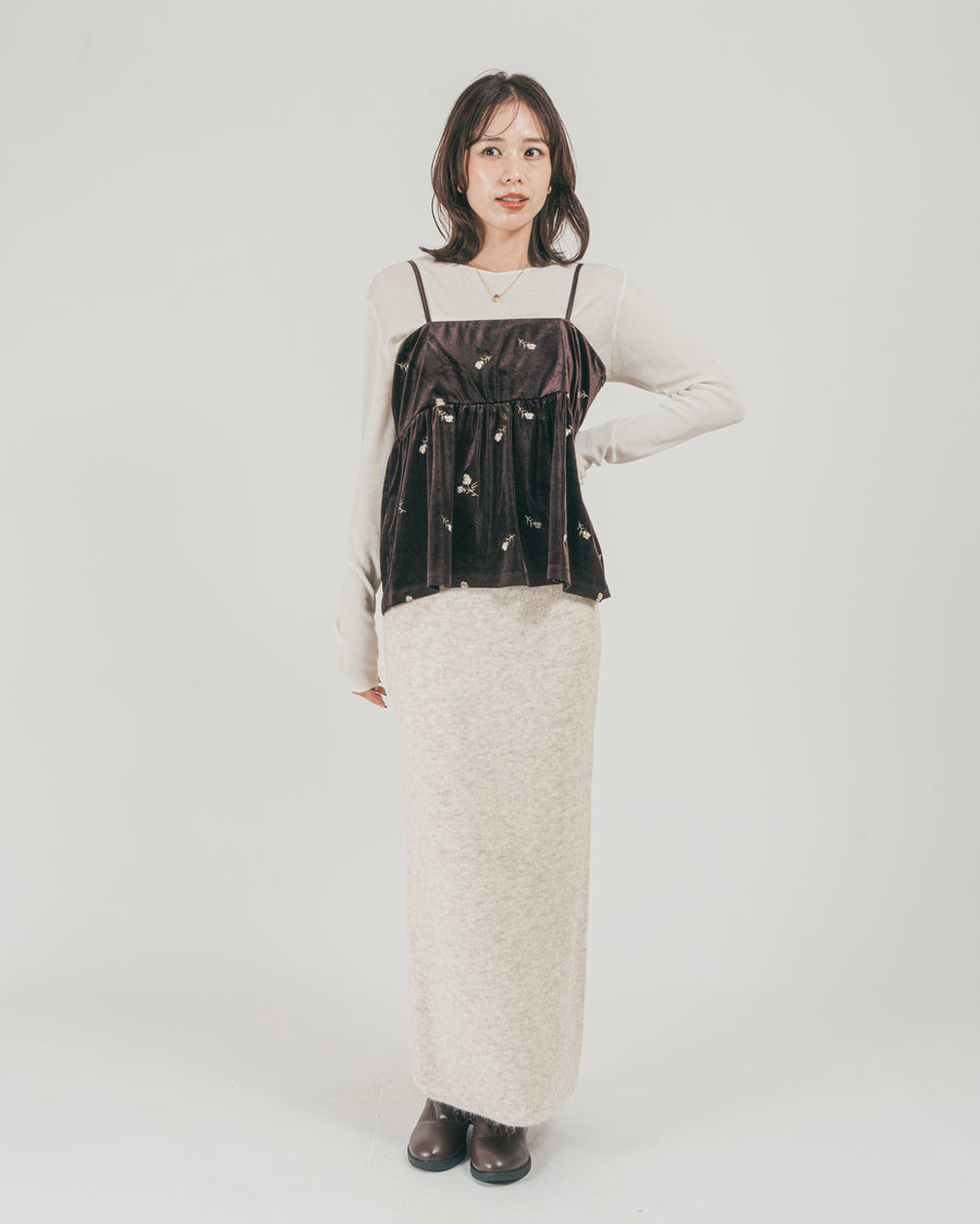 ［SET］Flower刺繍 ベロアペプラムキャミ + モヘア Narrowニットスカート（2SET）