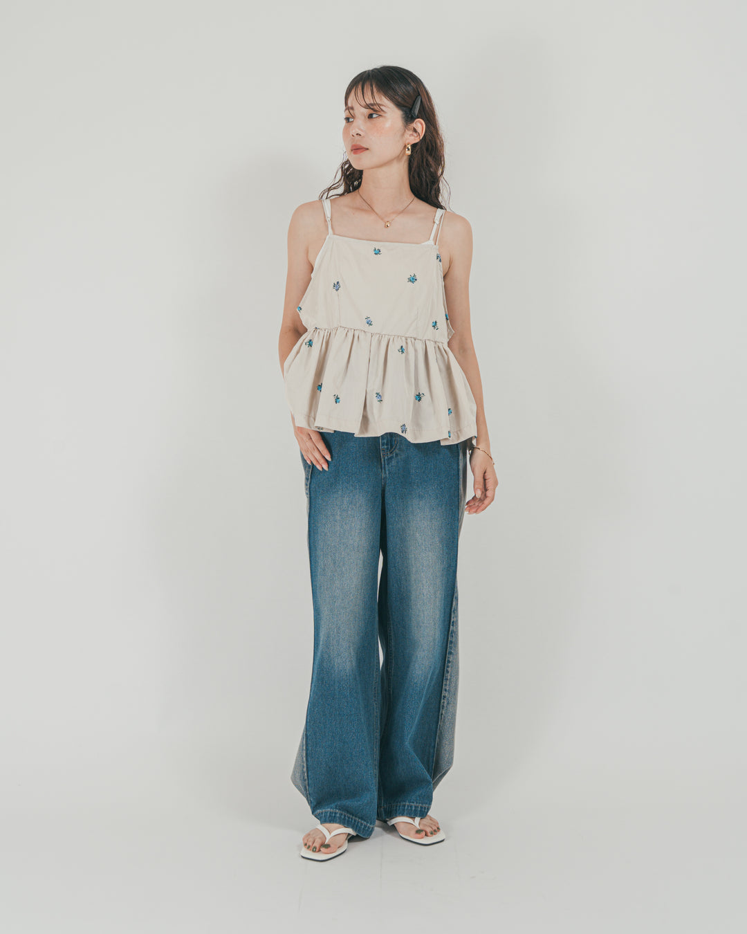 ［SET］Flower刺繍　ボリュームキャミ + 10oz サイドタック リラックスデニムパンツ（2SET）