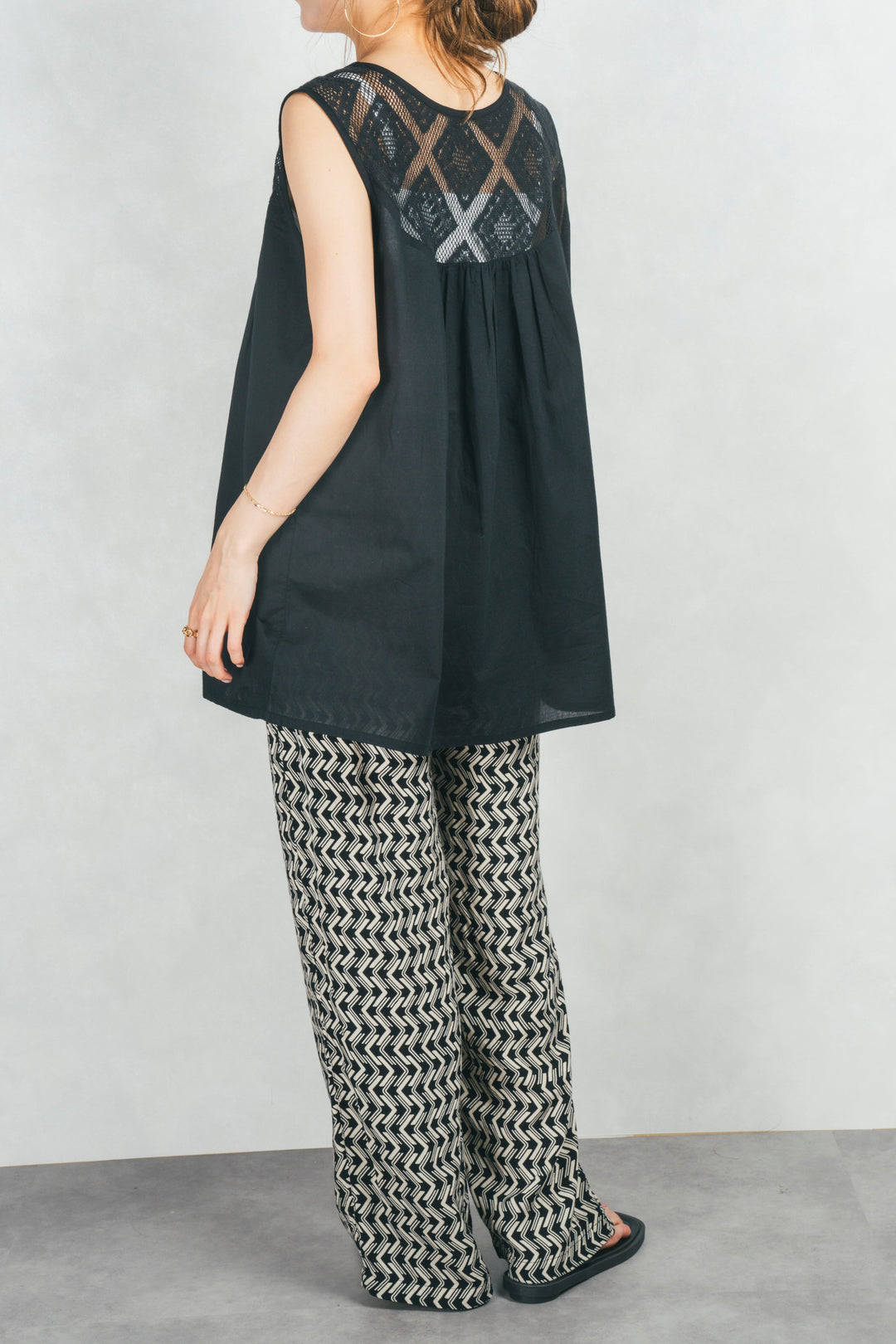 コットンレースサマーブラウス (BLACK)