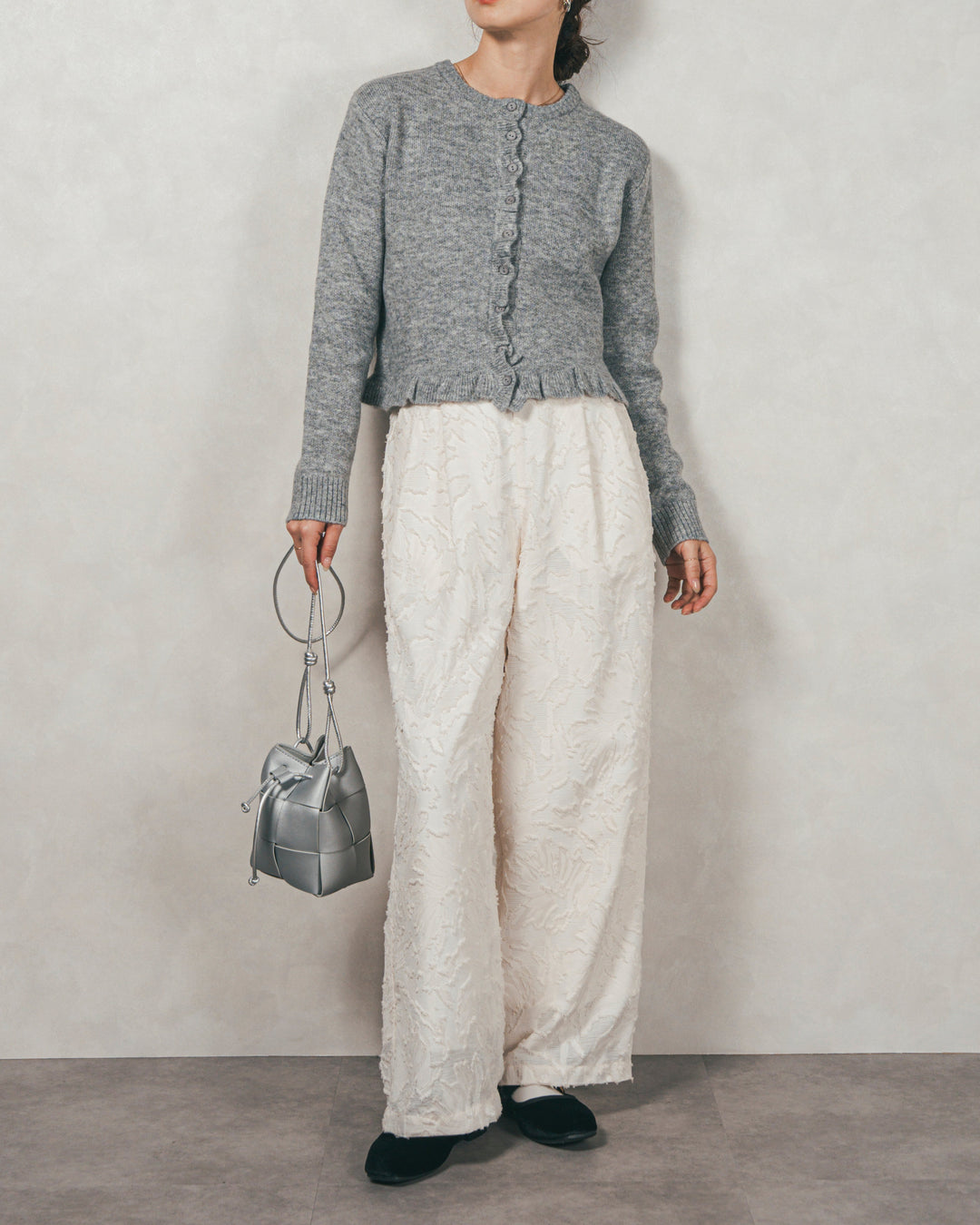 ［SET］フロントフリルメランジニットカーデ+フリンジジャガードリラックスパンツ（2SET）