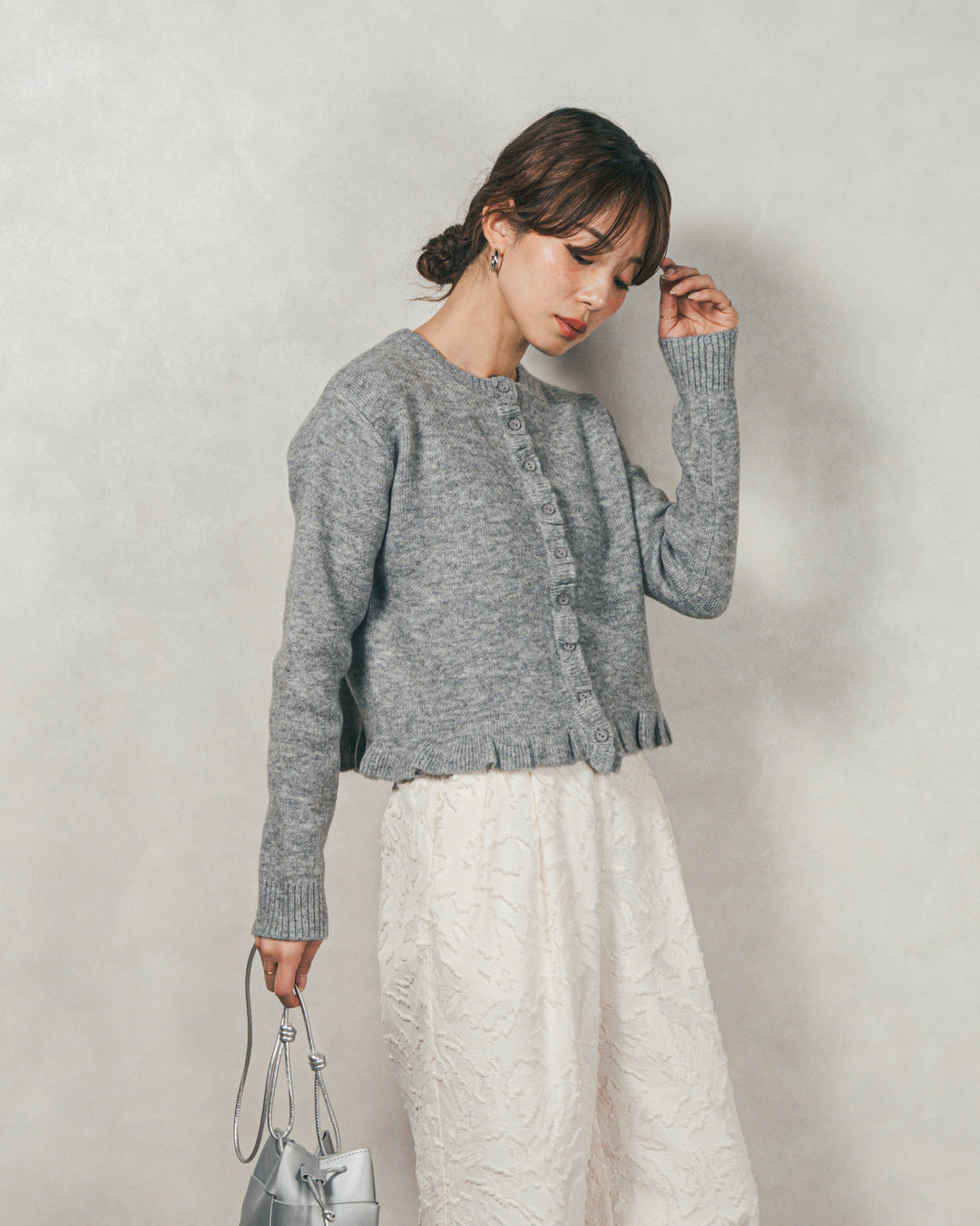 フロントフリルメランジニットカーデ（GREY）