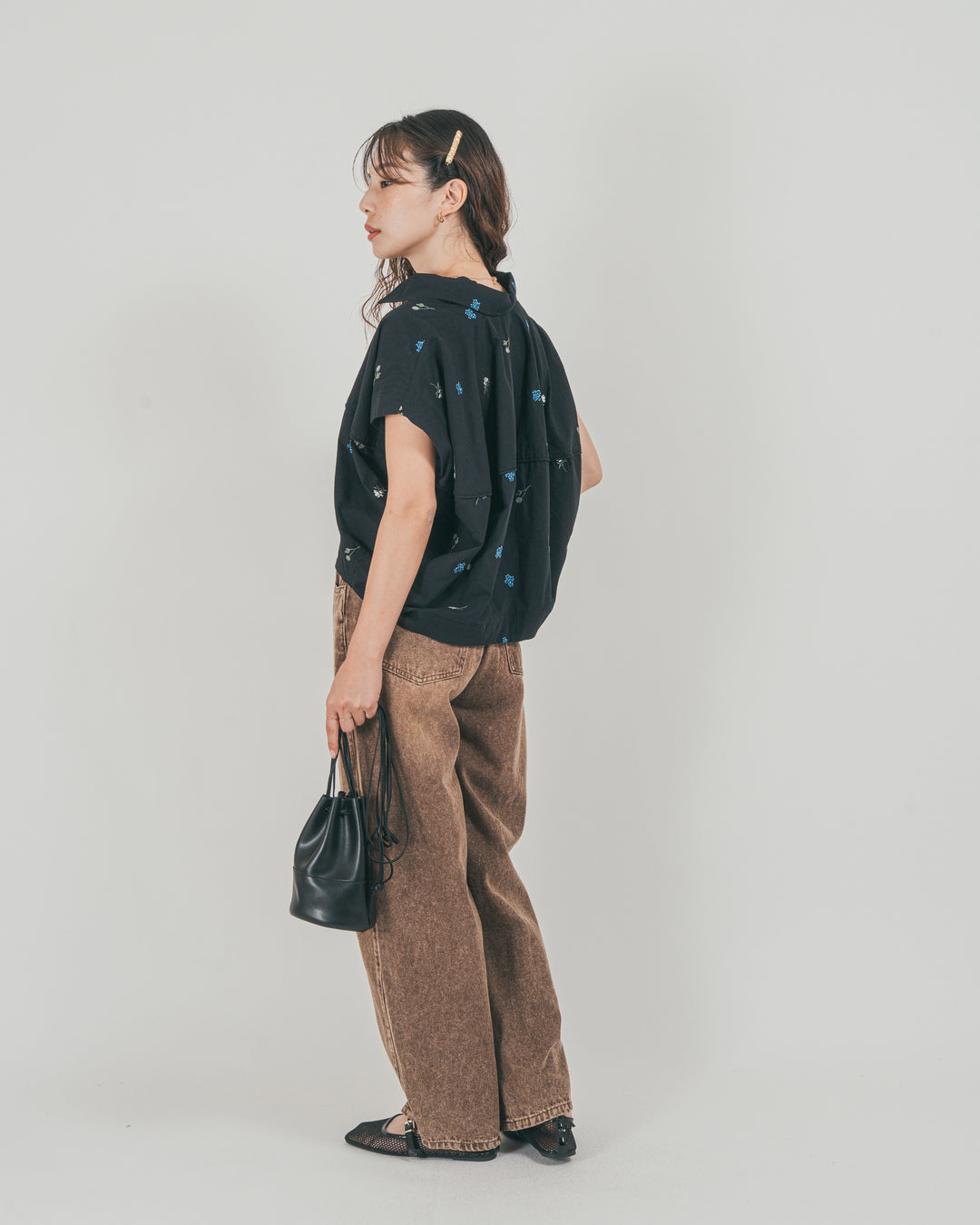 ［SET］Flower刺繍コクーンシャツ + ウエストデザイン カーブデニム（2SET）