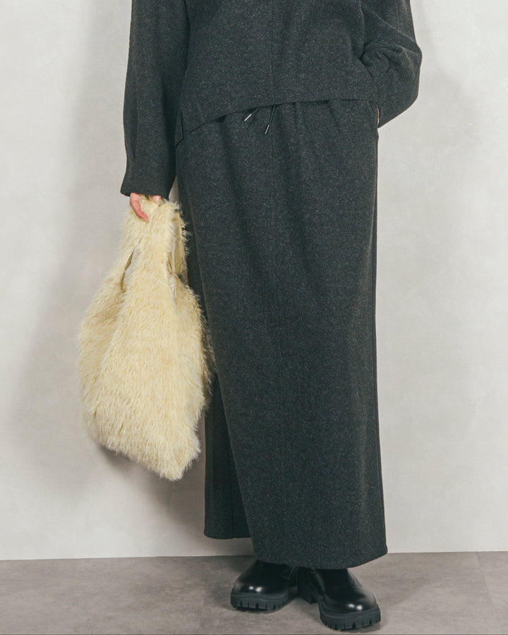 Smoothニットソー Narrowスカート (CHARCOAL)