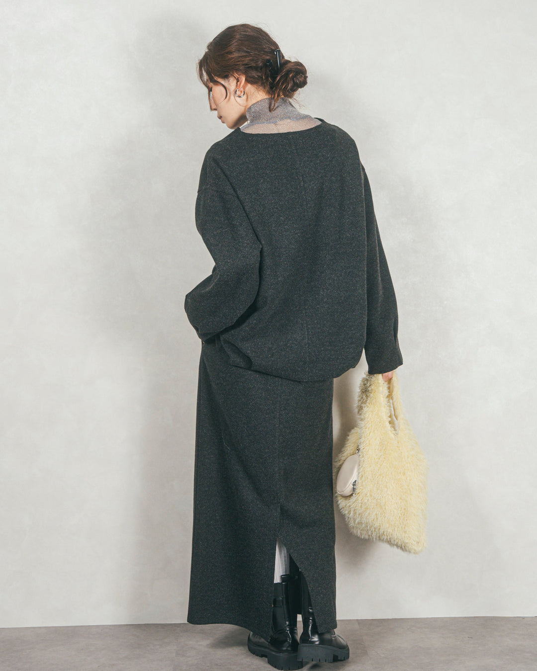 ［SET］Smoothニットソー Vネックプルオーバー+Smoothニットソー Narrowスカート