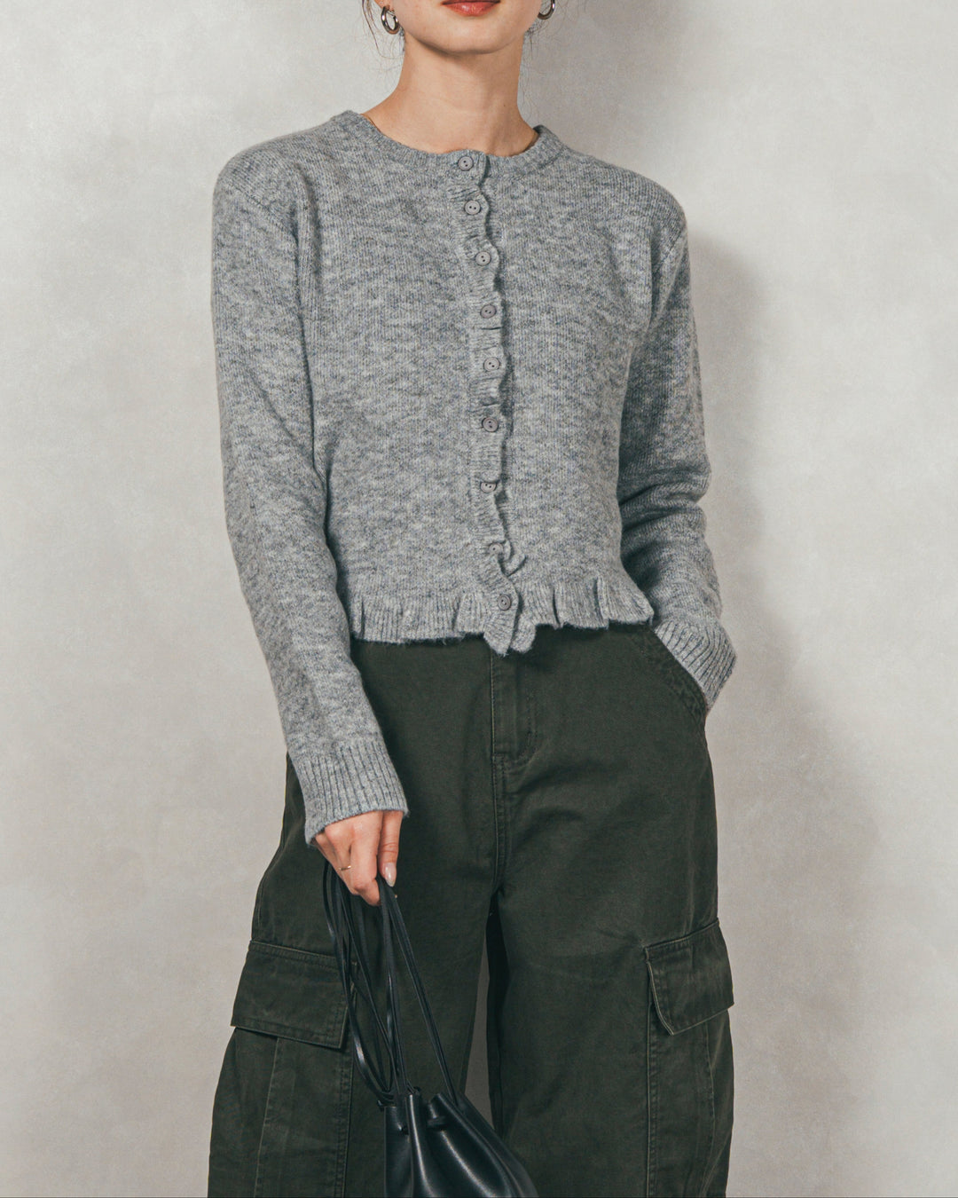 ［SET］フロントフリルメランジニットカーデ+ピグメントツイルカーゴパンツ（2SET）