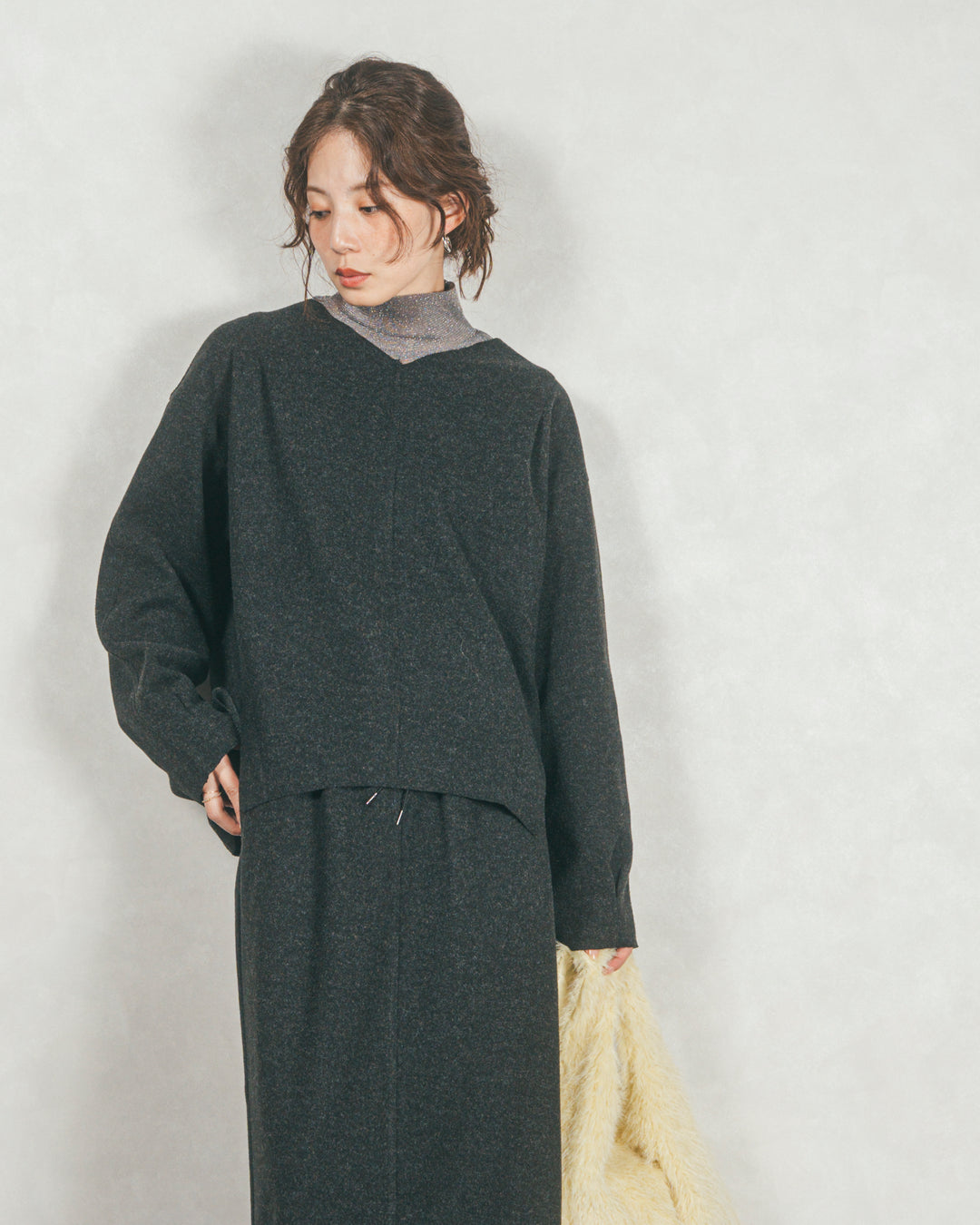 ［SET］Smoothニットソー Vネックプルオーバー+Smoothニットソー Narrowスカート