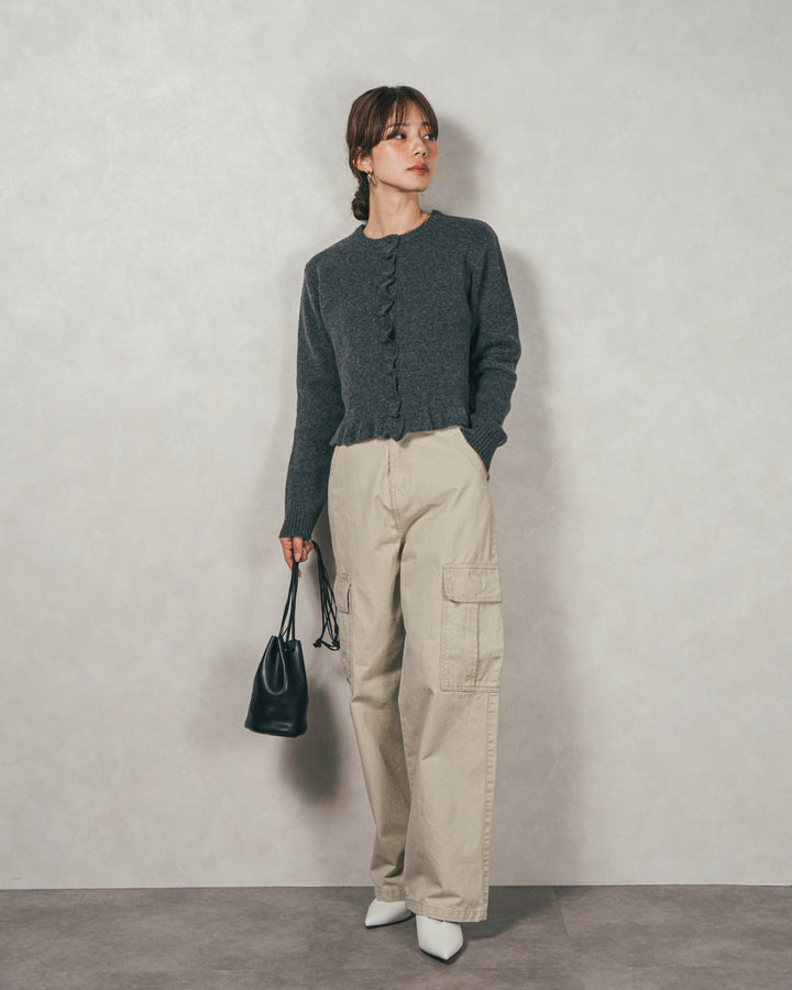 ［SET］フロントフリルメランジニットカーデ+ピグメントツイルカーゴパンツ（2SET）