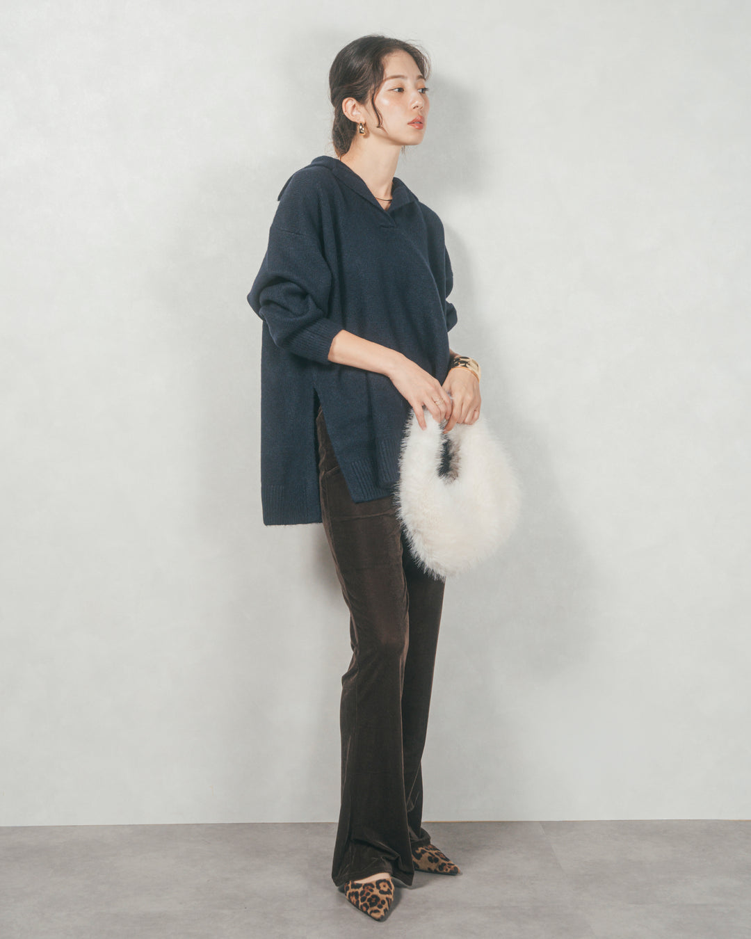 サイドスリット襟付きスキッパーニット (NAVY)