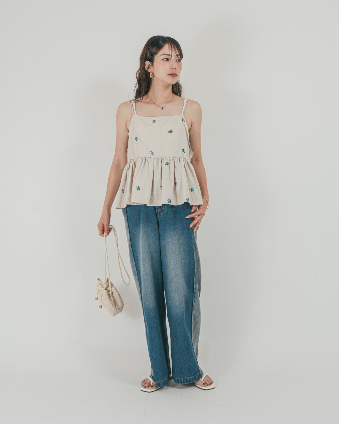 ［SET］Flower刺繍　ボリュームキャミ + 10oz サイドタック リラックスデニムパンツ（2SET）