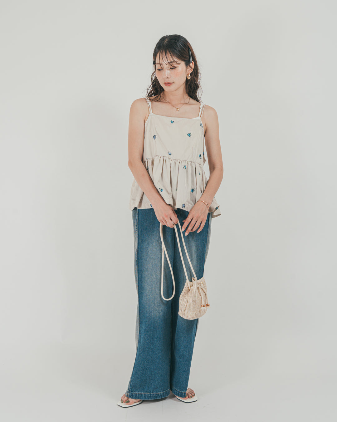 ［SET］Flower刺繍　ボリュームキャミ + 10oz サイドタック リラックスデニムパンツ（2SET）