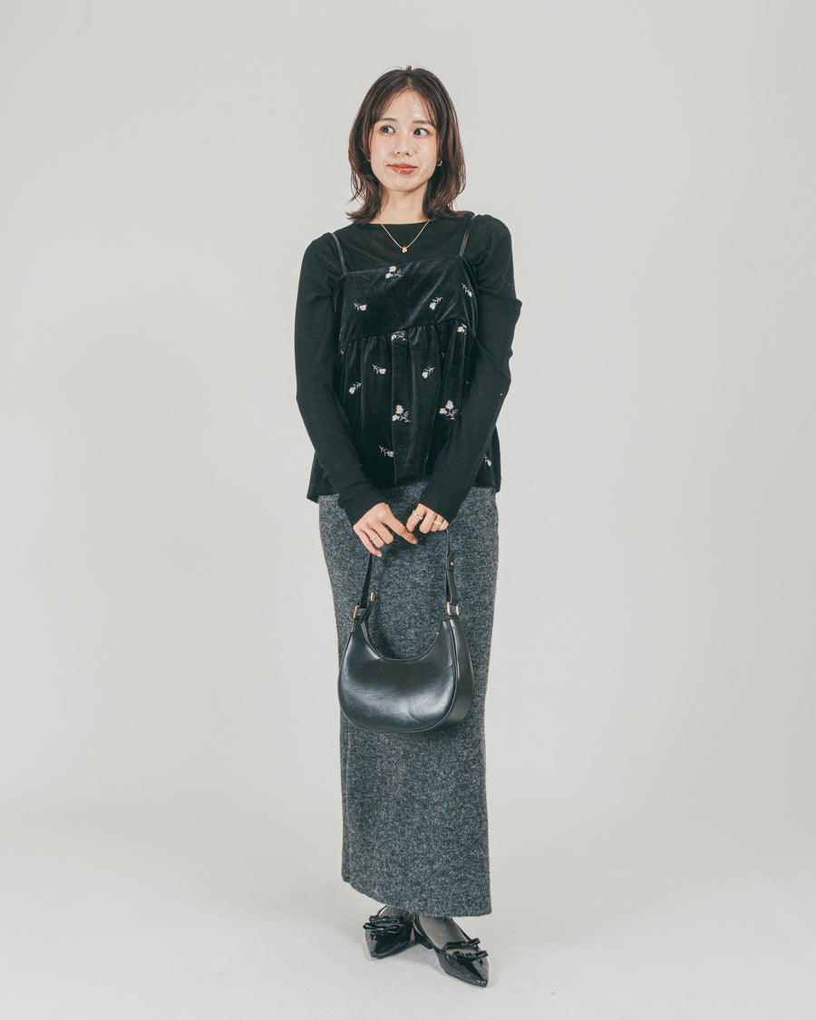［SET］Flower刺繍 ベロアペプラムキャミ + モヘア Narrowニットスカート（2SET）