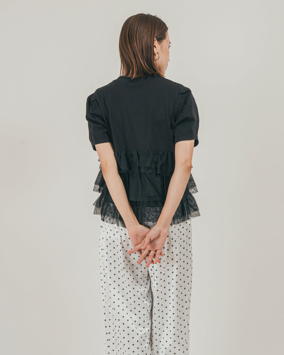 ［SET］チュールフリル ペプラムTシャツ + ドットサテンパンツ（2SET）