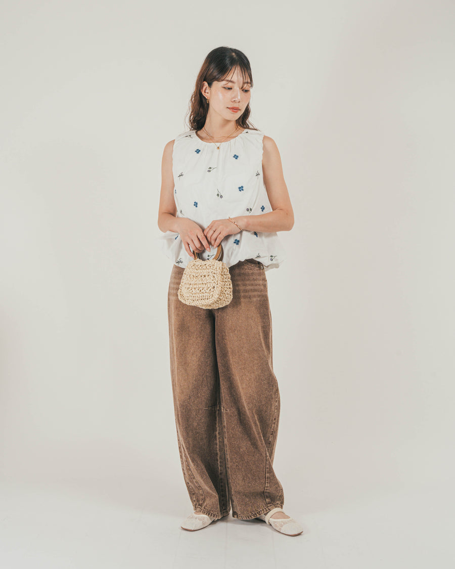 ［SET］Flower刺繍バルーンノースリブラウス + ウエストデザイン カーブデニム（2SET）