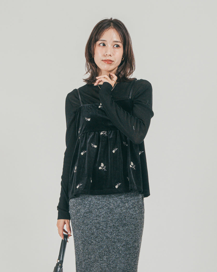 ［SET］Flower刺繍 ベロアペプラムキャミ + モヘア Narrowニットスカート（2SET）