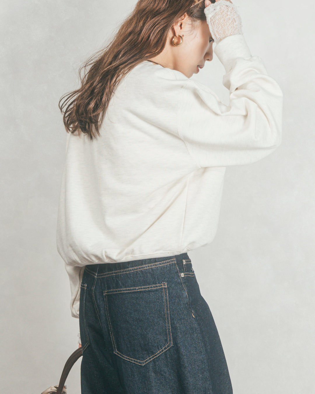 フロントシリコンLogoスウェット(OATMEAL)