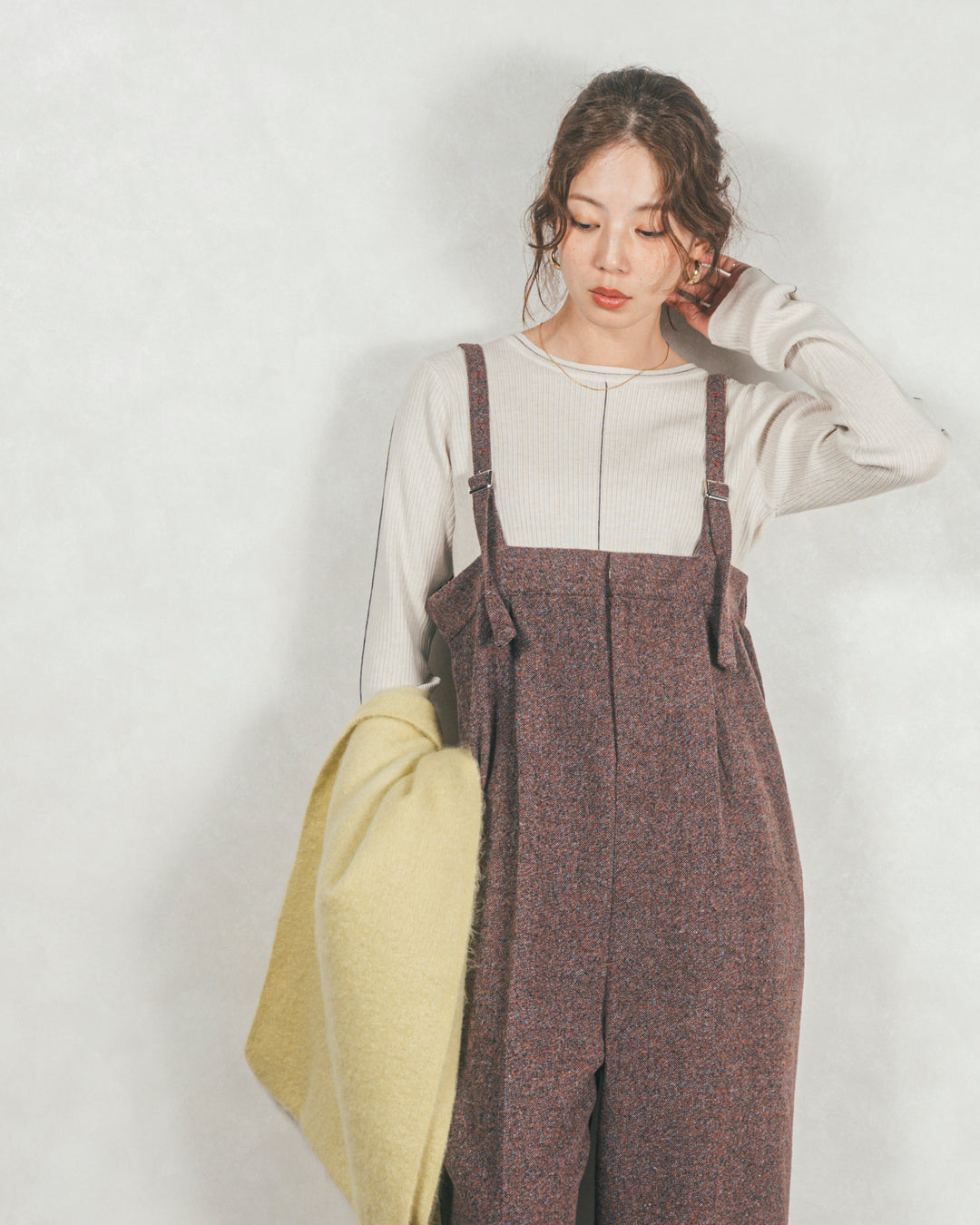 Line Rib クルーネックニット（IVORY)