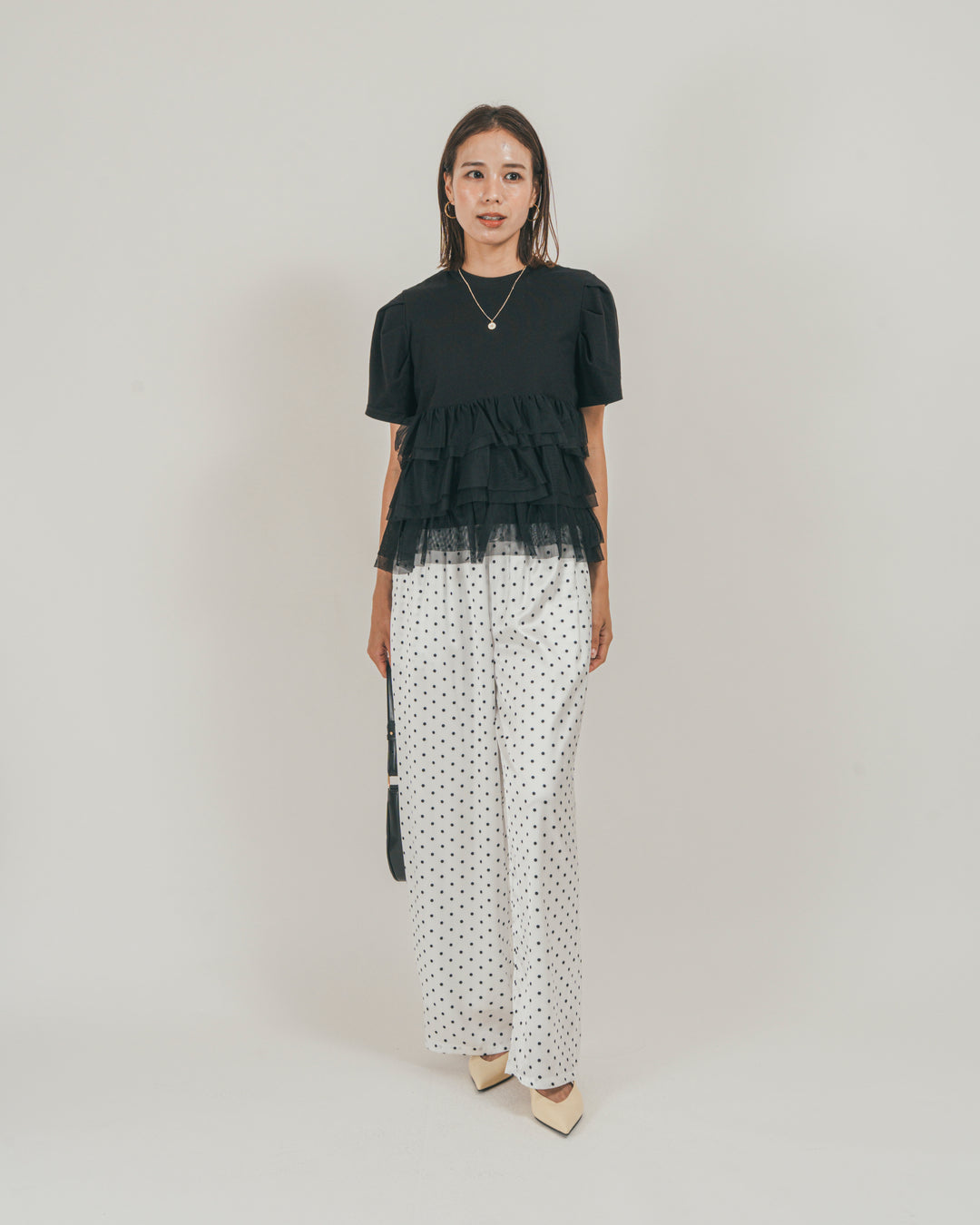 ［SET］チュールフリル ペプラムTシャツ + ドットサテンパンツ（2SET）