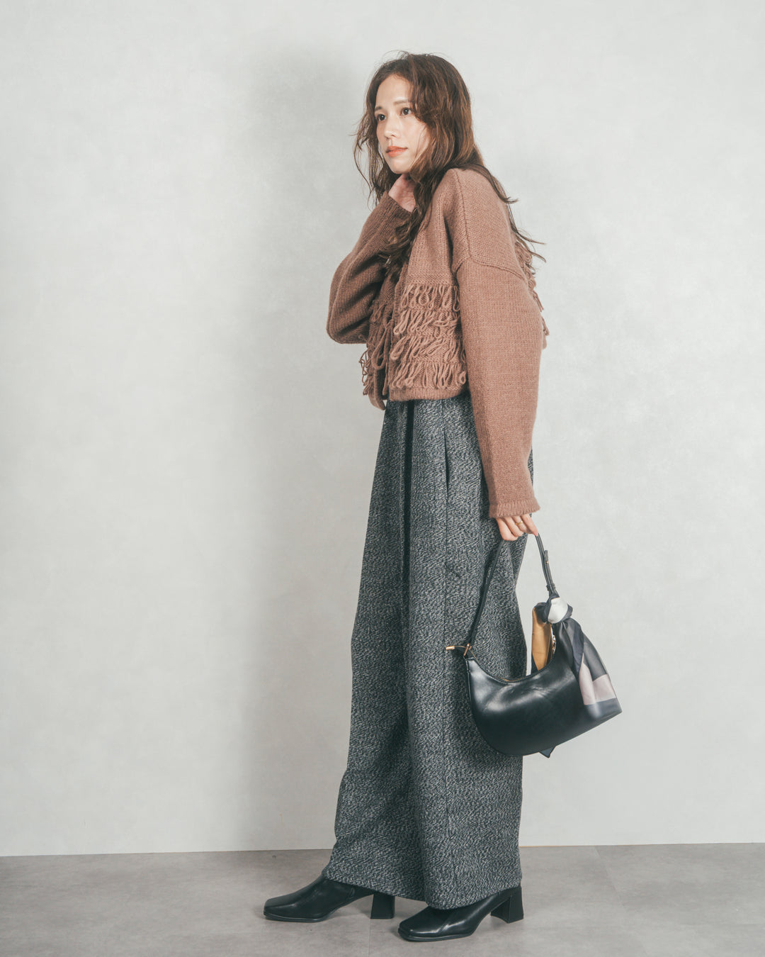 ［SET］ループ編みフリンジカーディガン+Tweedベロアサロペット（2SET）