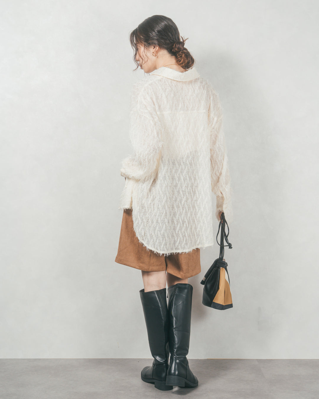 フェザータッチシアーオーバーシャツ (OFF WHITE)