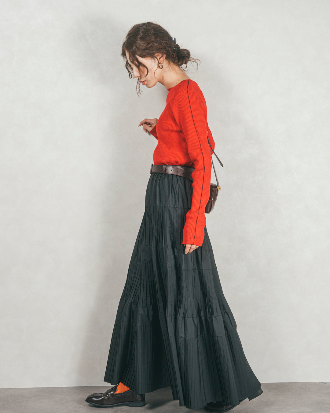 ［SET］Line Rib クルーネックニット+プリーツティアードLongスカート