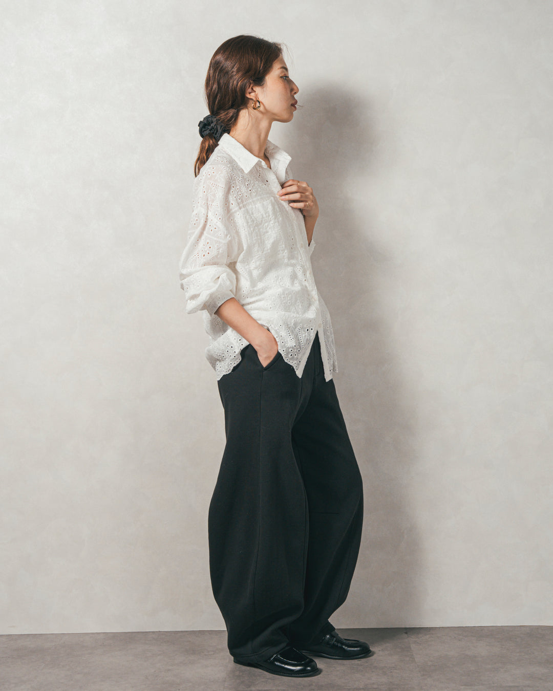 コットンフラワーレースシャツ(WHITE)