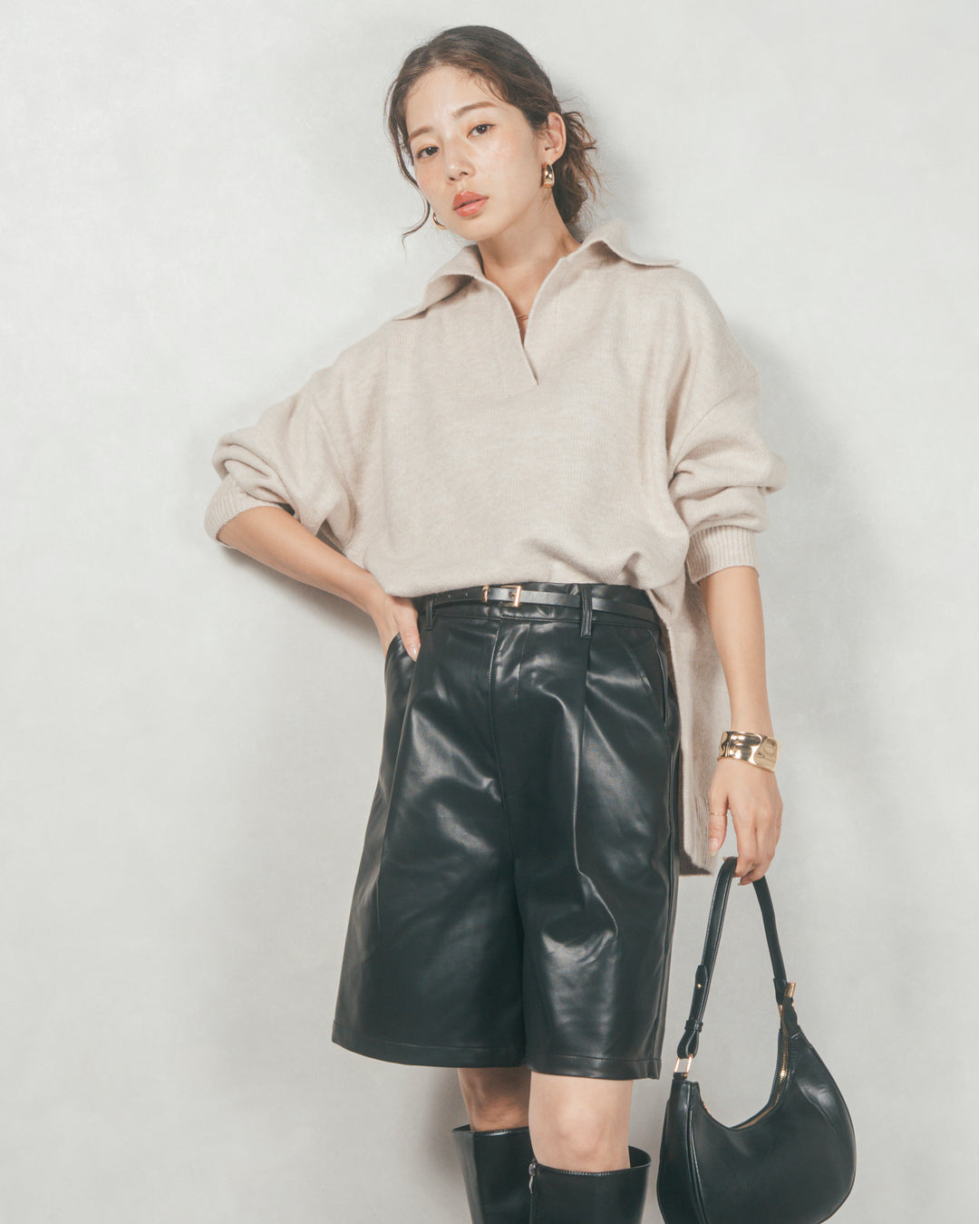 ［SET］サイドスリット襟付きスキッパーニット+レザーライクハーフパンツ（2SET）