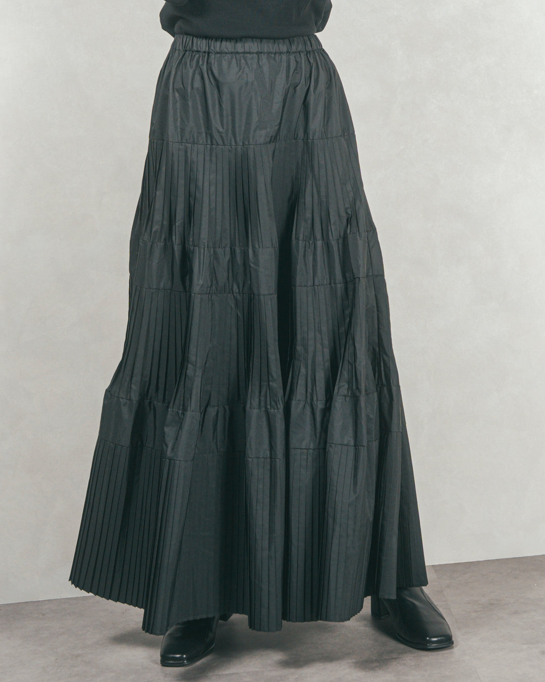 プリーツティアードLongスカート (BLACK)