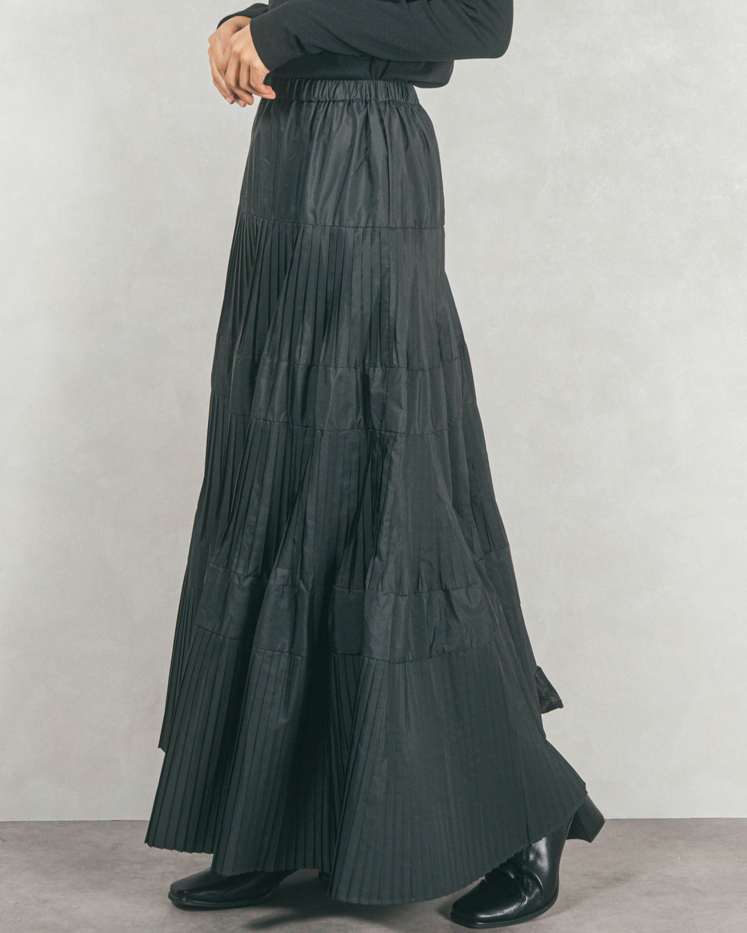 プリーツティアードLongスカート (BLACK)