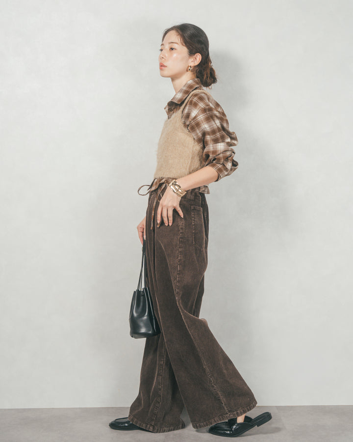 ［SET］裾ドロストクロップドチェックシャツ+モヘアタッチKnitビスチェ+コーデュロイWideストレートパンツ（3SET）