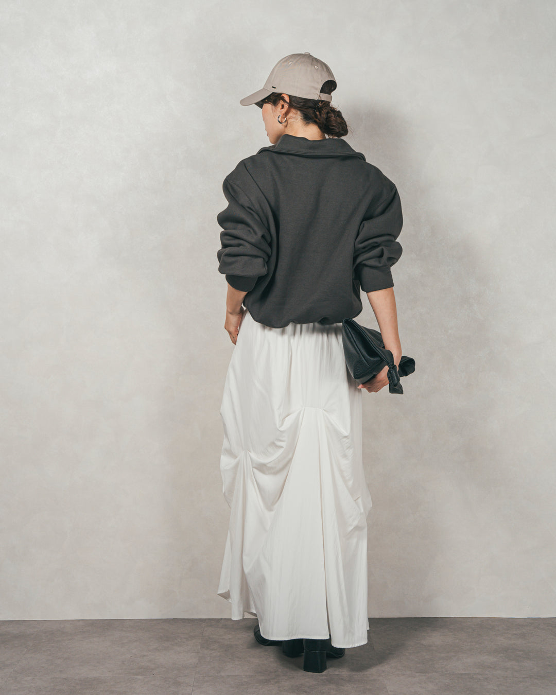 ［SET］裏起毛ハーフZipスウェット+ヴィンテージブロードランダムタックスカート（2SET）