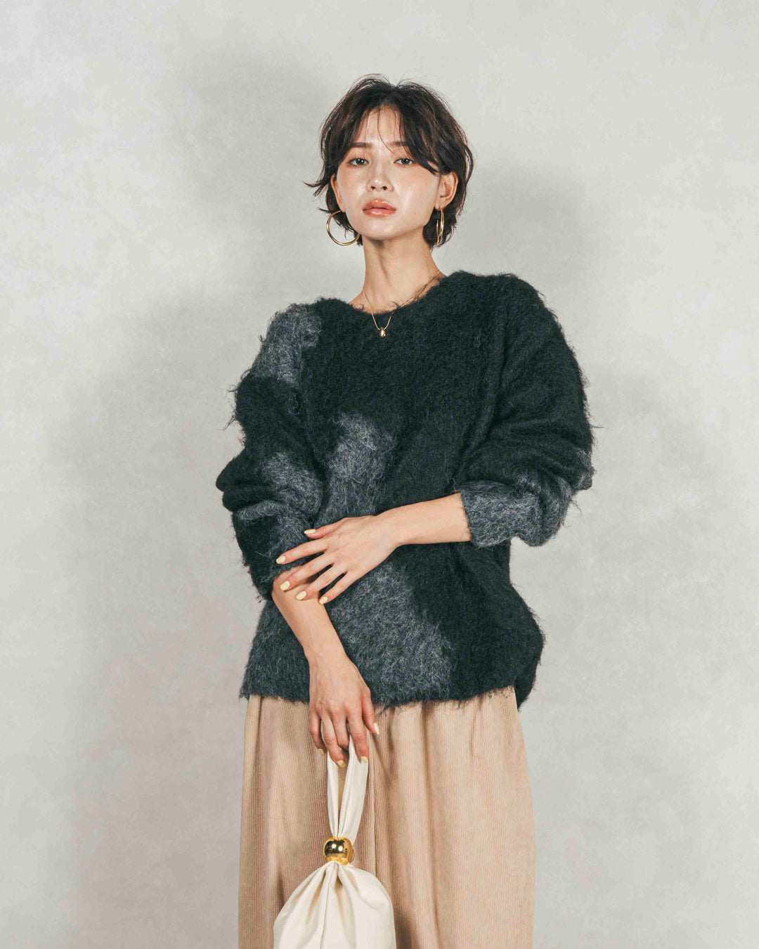 ［SET］ニュアンスグラデーションShaggyニット+サイドタックコクーンコーデュロイパンツ（2SET）