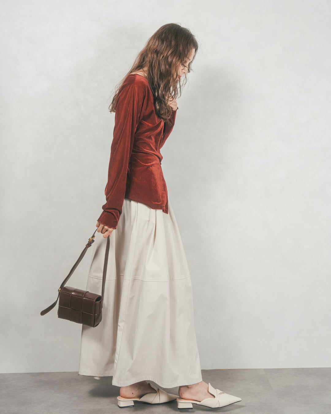 コクーンシルエットロングスカート (BLACK)