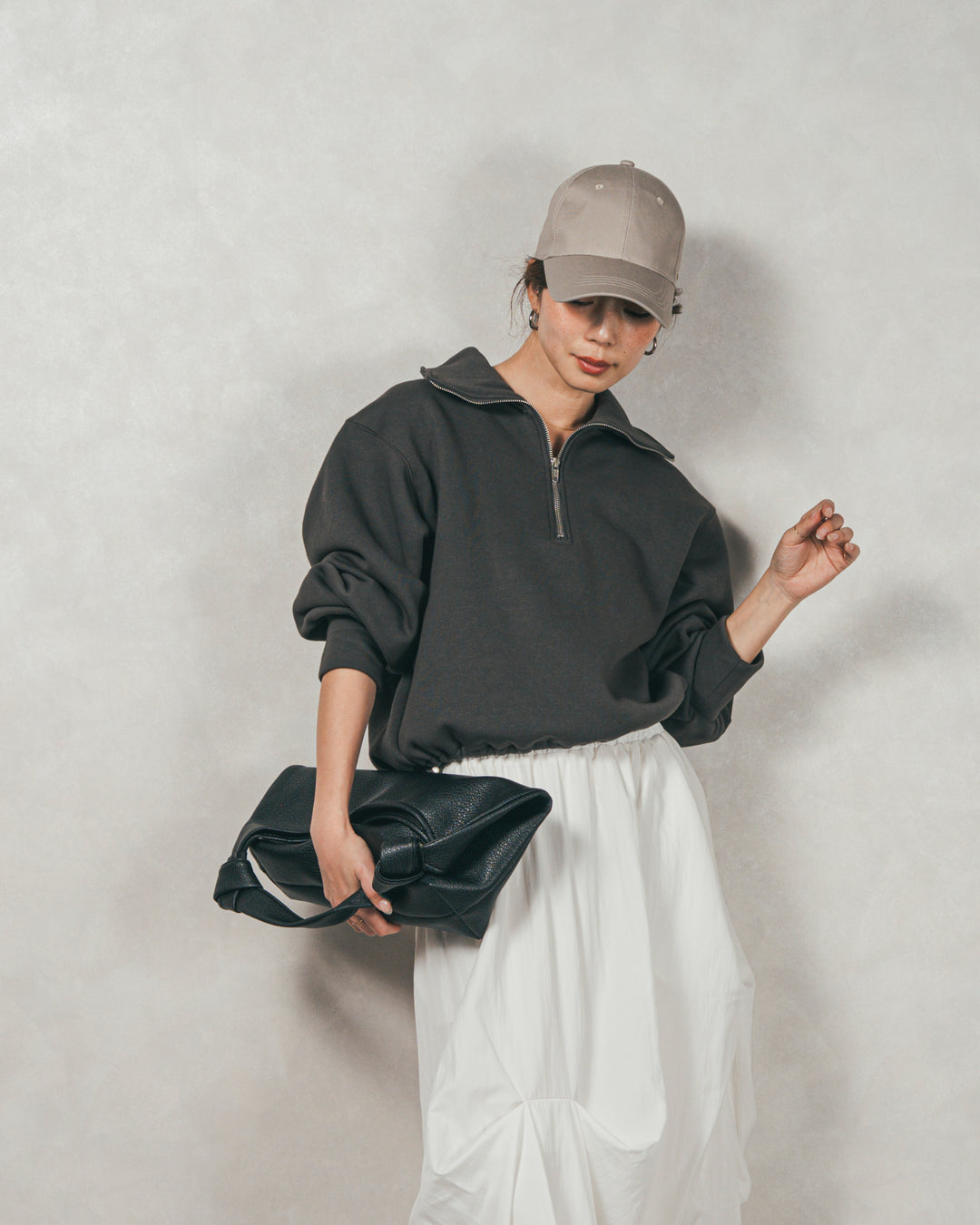 オーバーフィットコットンキャップ（GREIGE）