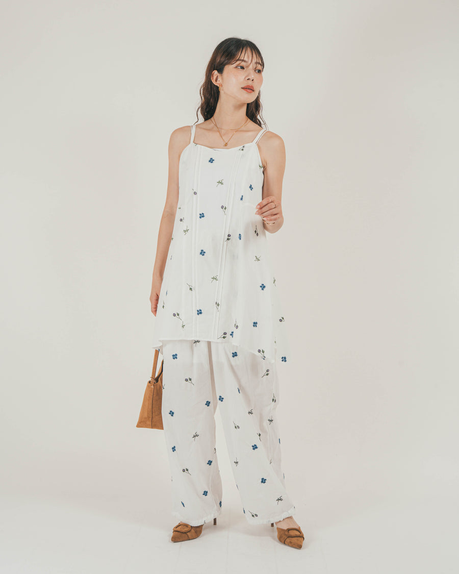 ［SET］Flower刺繍チュニックキャミ + Flower刺繍リラックスパンツ + カップ付きカットリブキャミ（3SET）