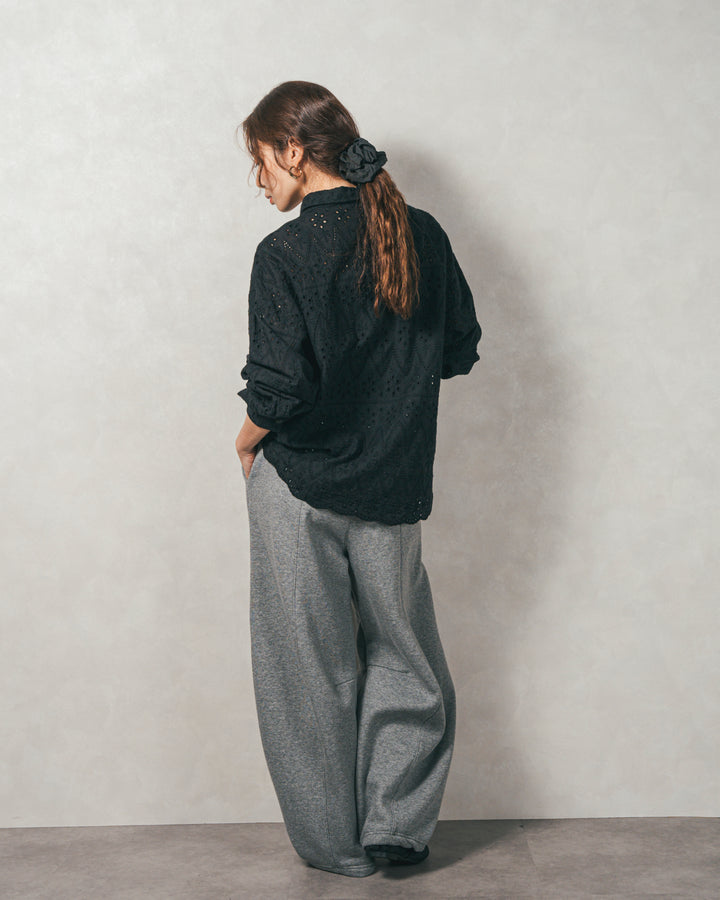 コットンフラワーレースシャツ (BLACK)