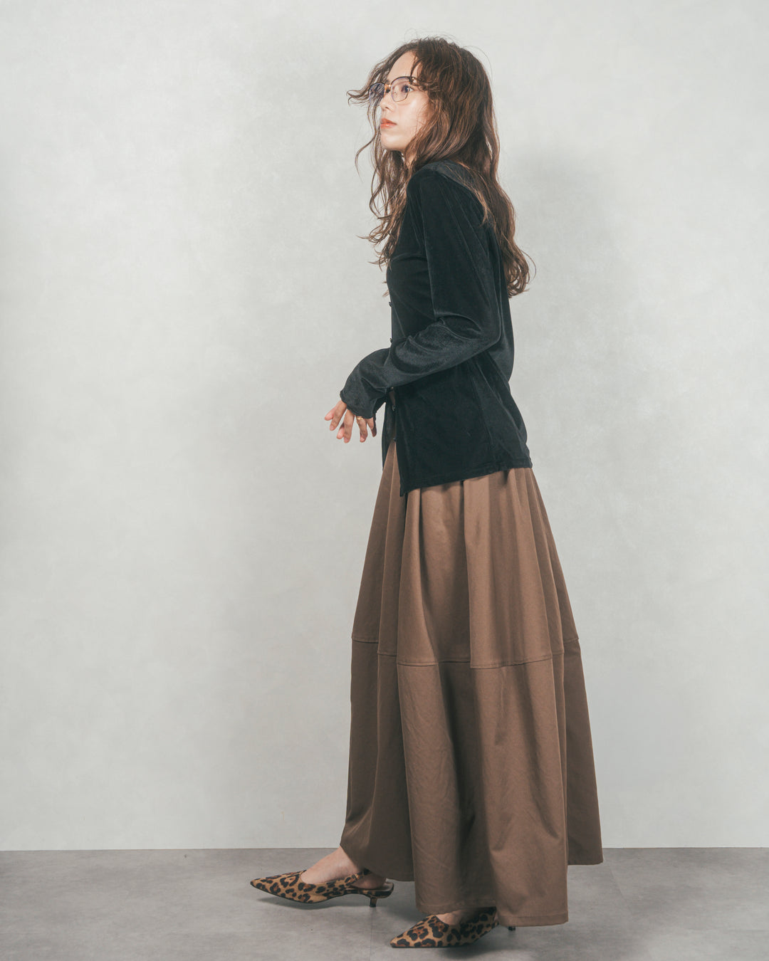 コクーンシルエットロングスカート (BLACK)