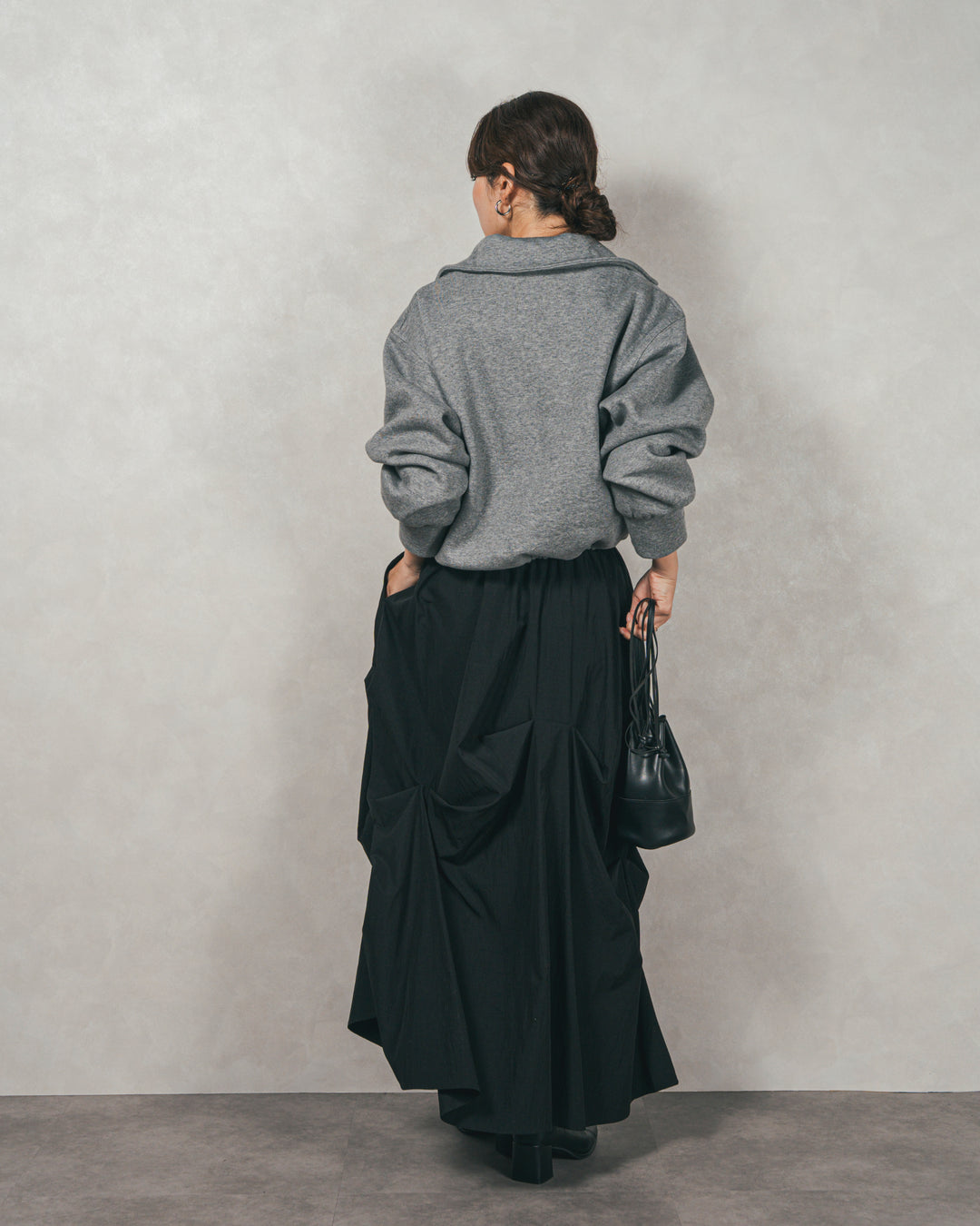 ［SET］裏起毛ハーフZipスウェット+ヴィンテージブロードランダムタックスカート（2SET）