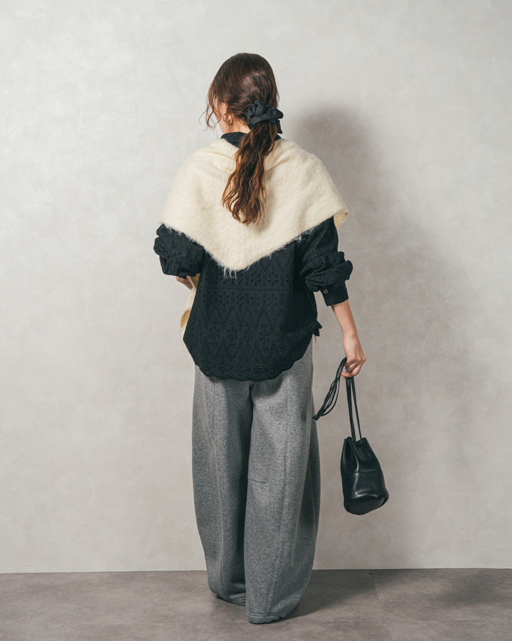 ［SET］コットンフラワーレースシャツ+Relax 裏起毛カーブパンツ（2SET）