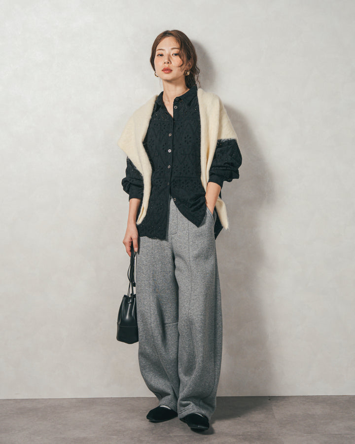 ［SET］コットンフラワーレースシャツ+Relax 裏起毛カーブパンツ（2SET）