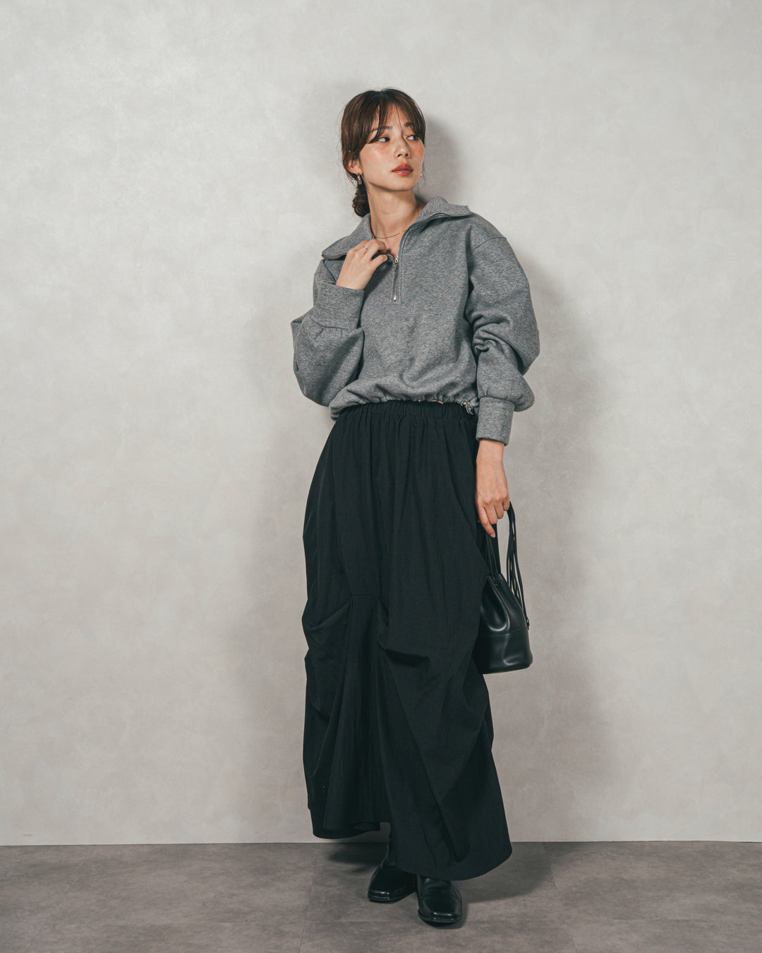 ［SET］裏起毛ハーフZipスウェット+ヴィンテージブロードランダムタックスカート（2SET）