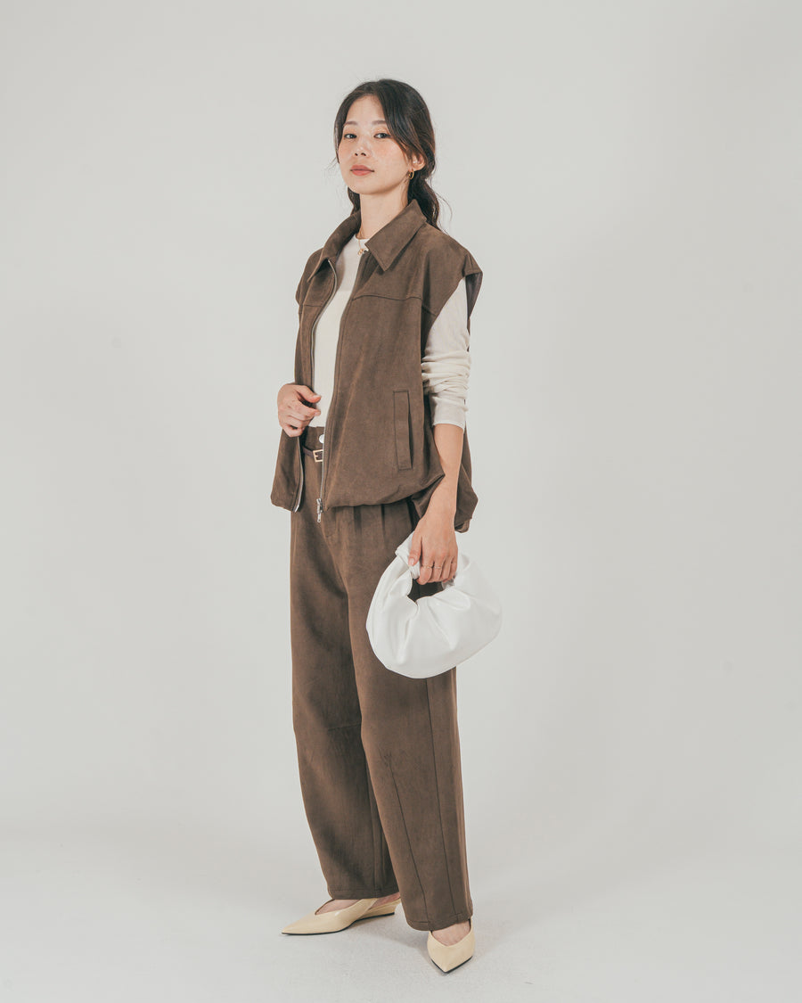 ［SET］スウェードライク Zipベスト + スウェードライク Curveパンツ（2SET）