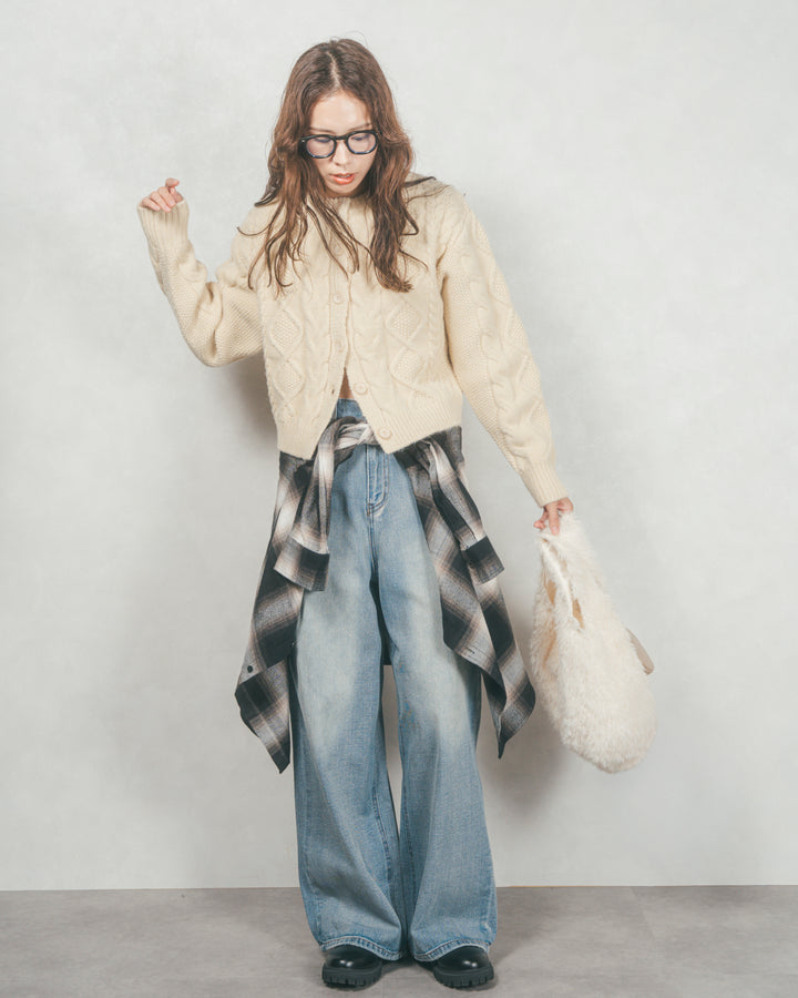 ワイドTuckイージーデニム (BLEACH)