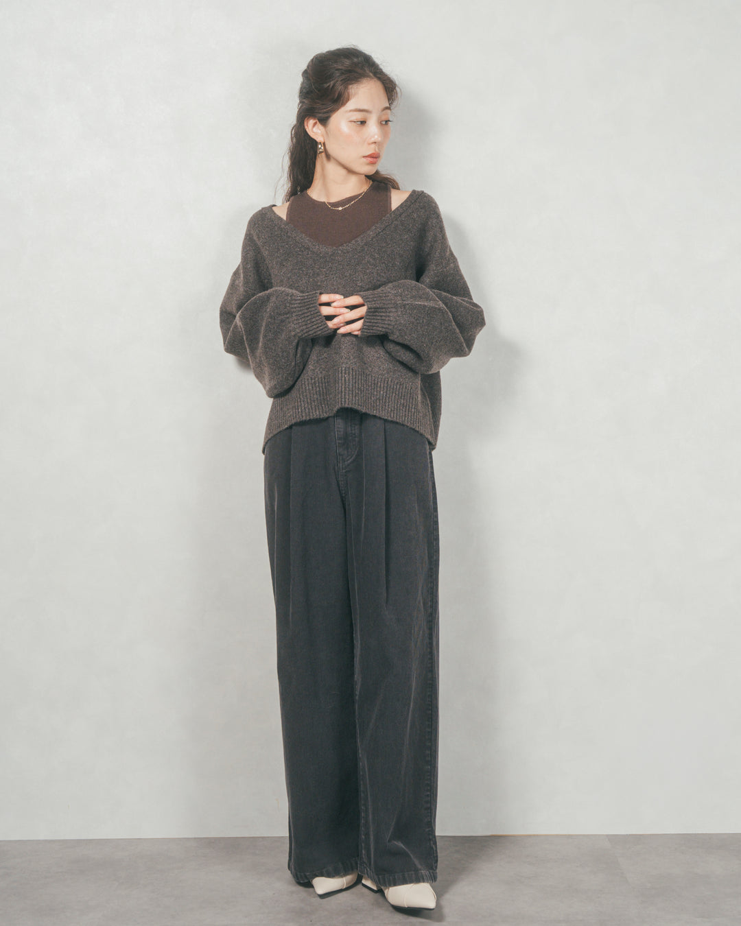 メランジVネックニットレイヤードセット (BROWN x DARK BROWN)