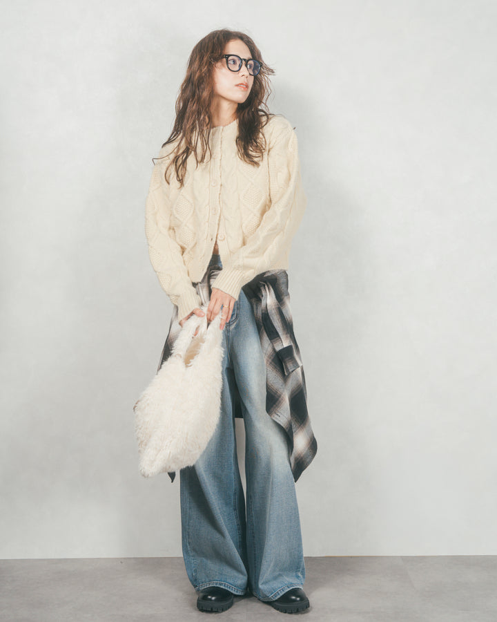 ワイドTuckイージーデニム (BLEACH)