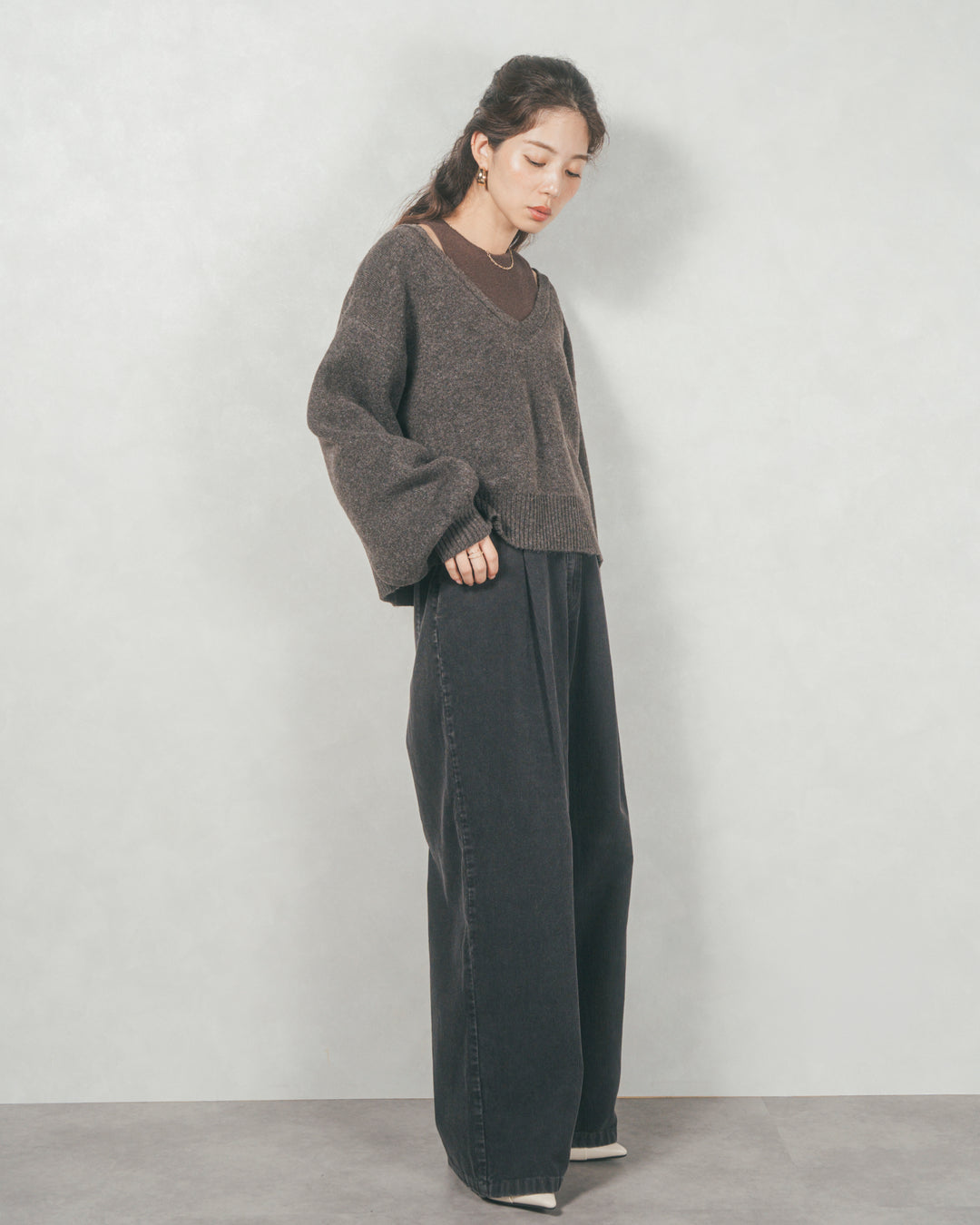 メランジVネックニットレイヤードセット (BROWN x DARK BROWN)