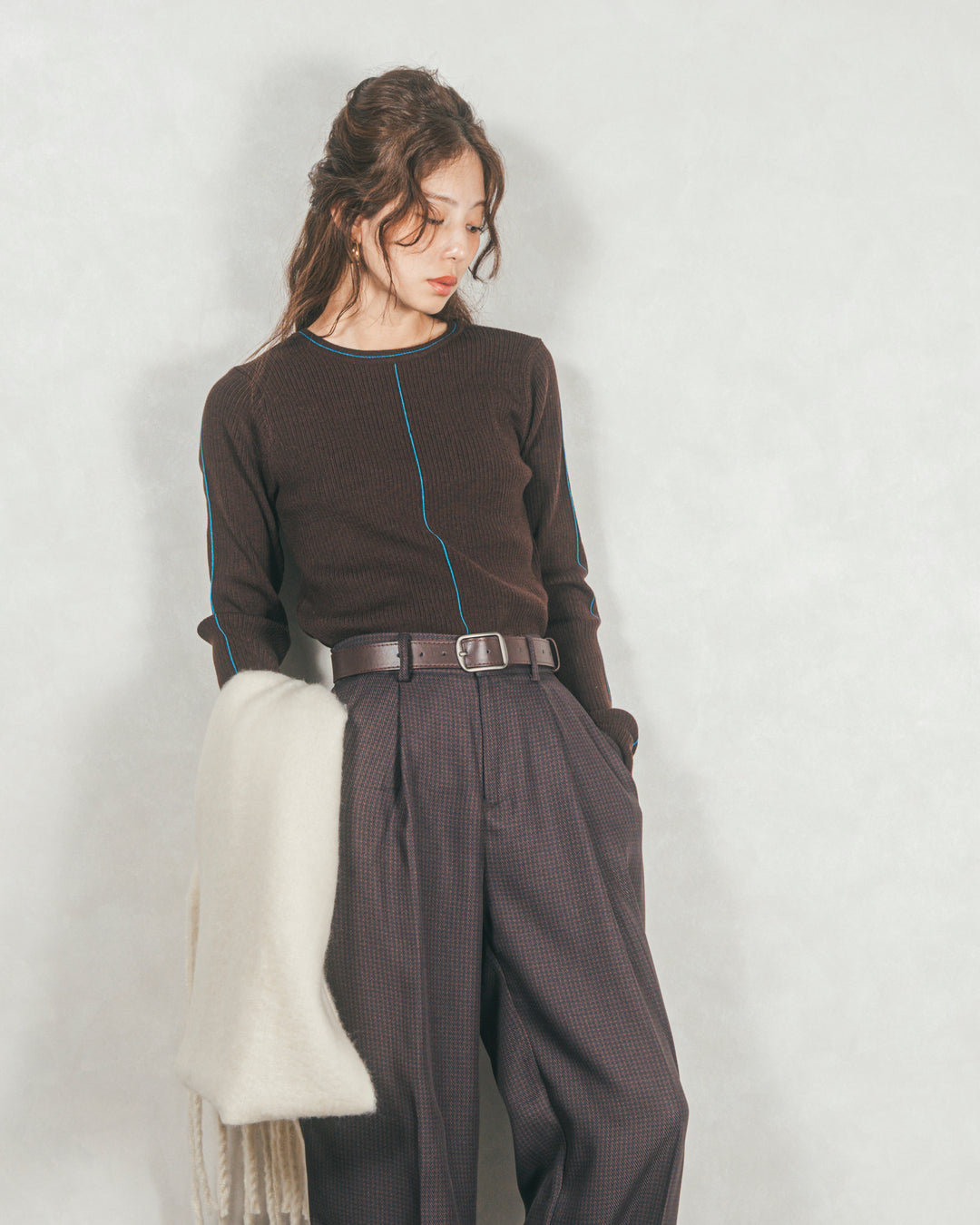 ［SET］Line Rib クルーネックニット+メランジチェックStraightパンツ（2SET）