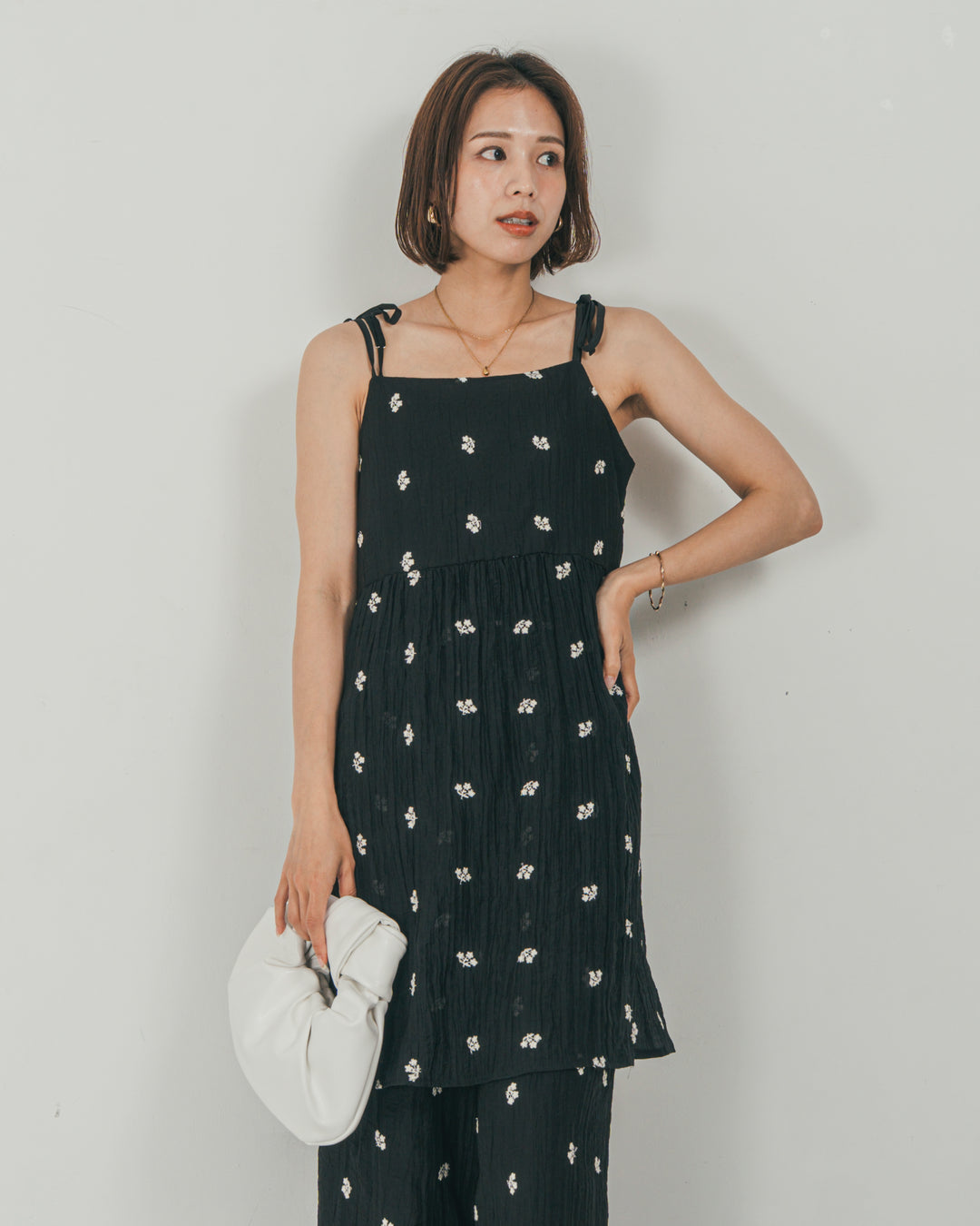 ショルダーリボン刺繍Veilキャミ