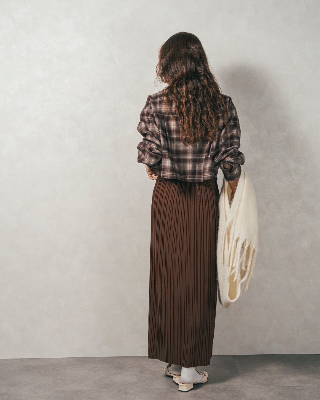 ［SET］裾ドロストクロップドチェックシャツ+プリーツNarrowロングスカート（2SET）