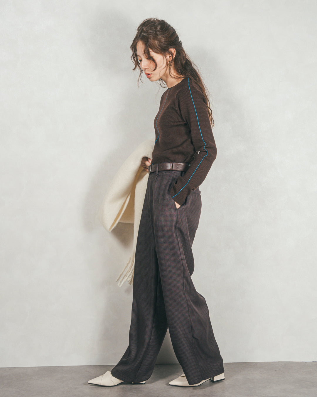 ［SET］Line Rib クルーネックニット+メランジチェックStraightパンツ（2SET）